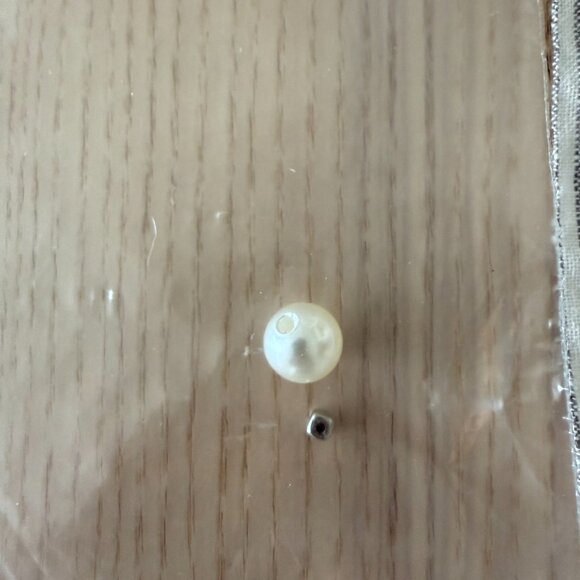 Kate Spade Embellished Sweater (Size L Great Condition) - Picture 11 of 16